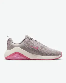 nike bella 7 Femme – 3/4