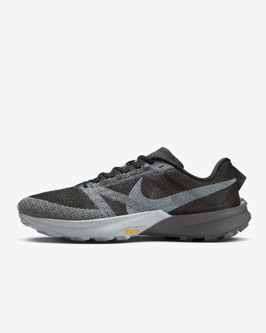 Nike Kiger 10 M
