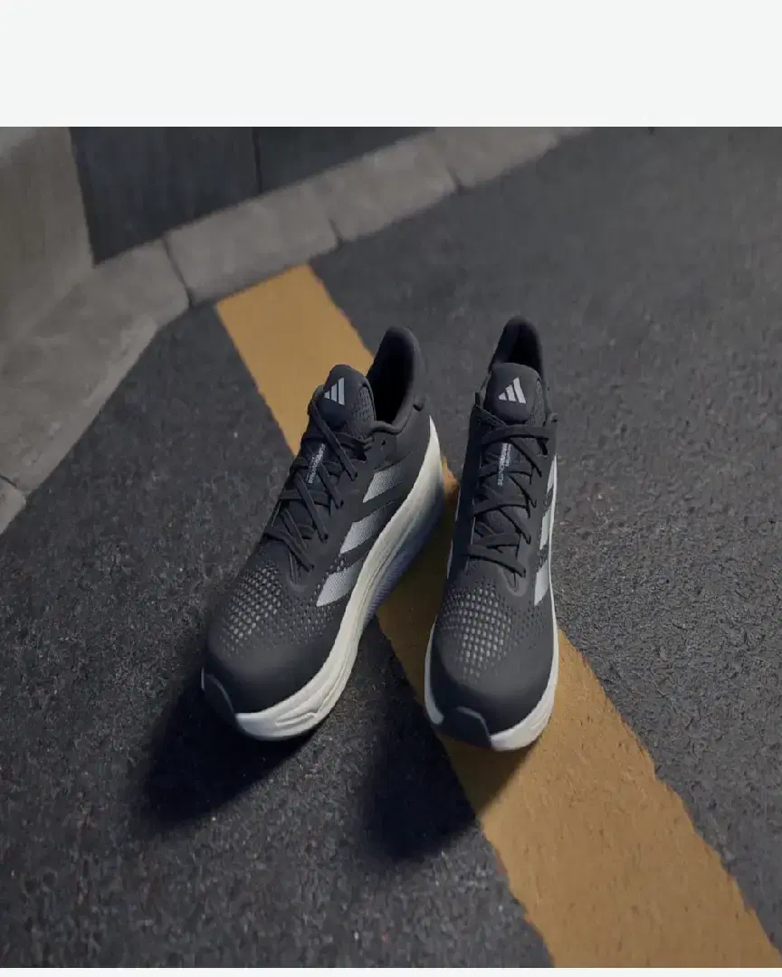 Adidas Supernova Solution Shoes - IF3005 (2) au meilleur prix !