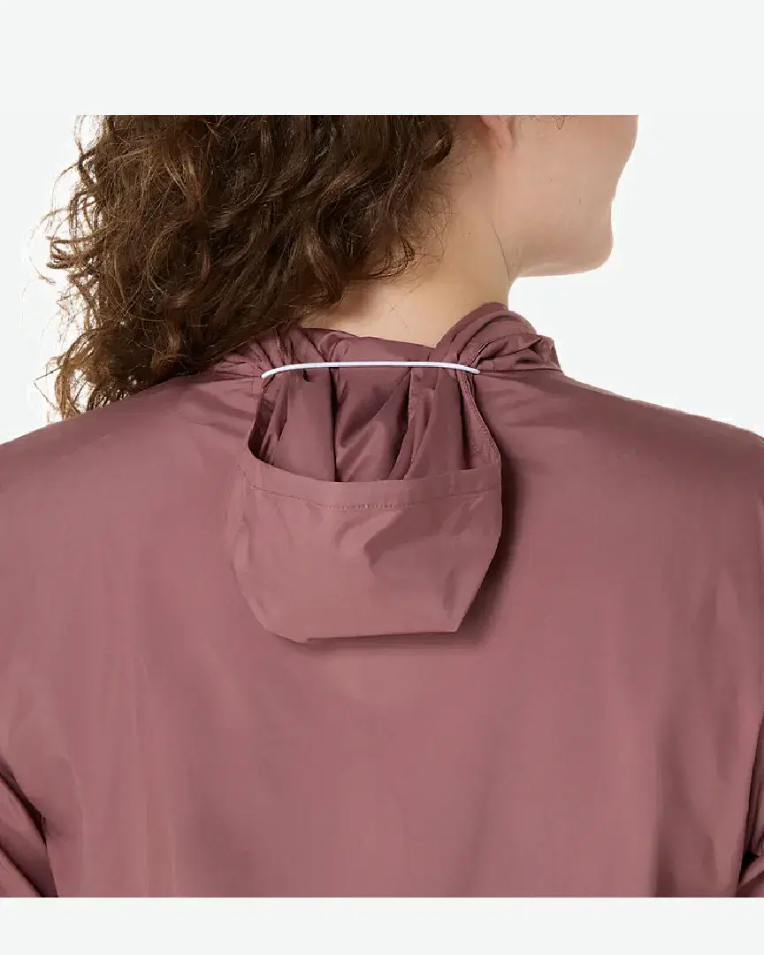 Asics Core Jacket W - 2012D180-600 (6) au meilleur prix !