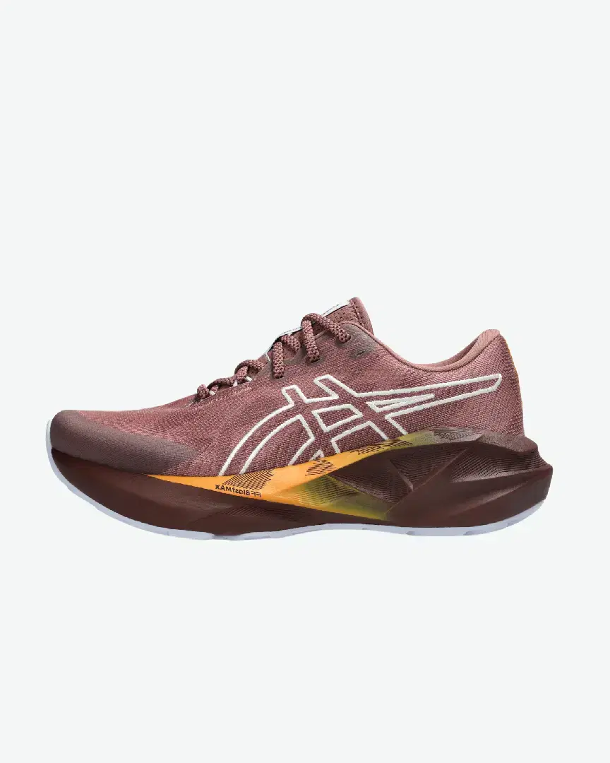 Asics Novablast 5 Tr W - Women (8) au meilleur prix !