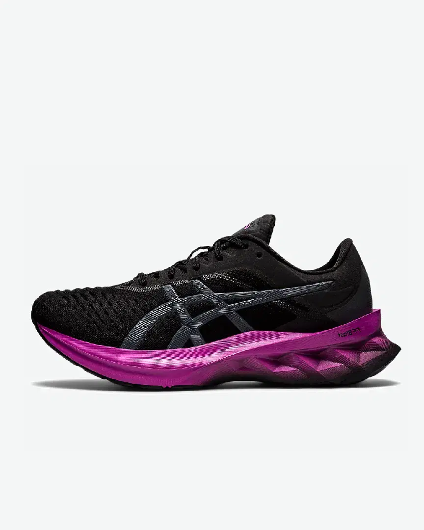Asics Novablast W - Women (22) au meilleur prix !
