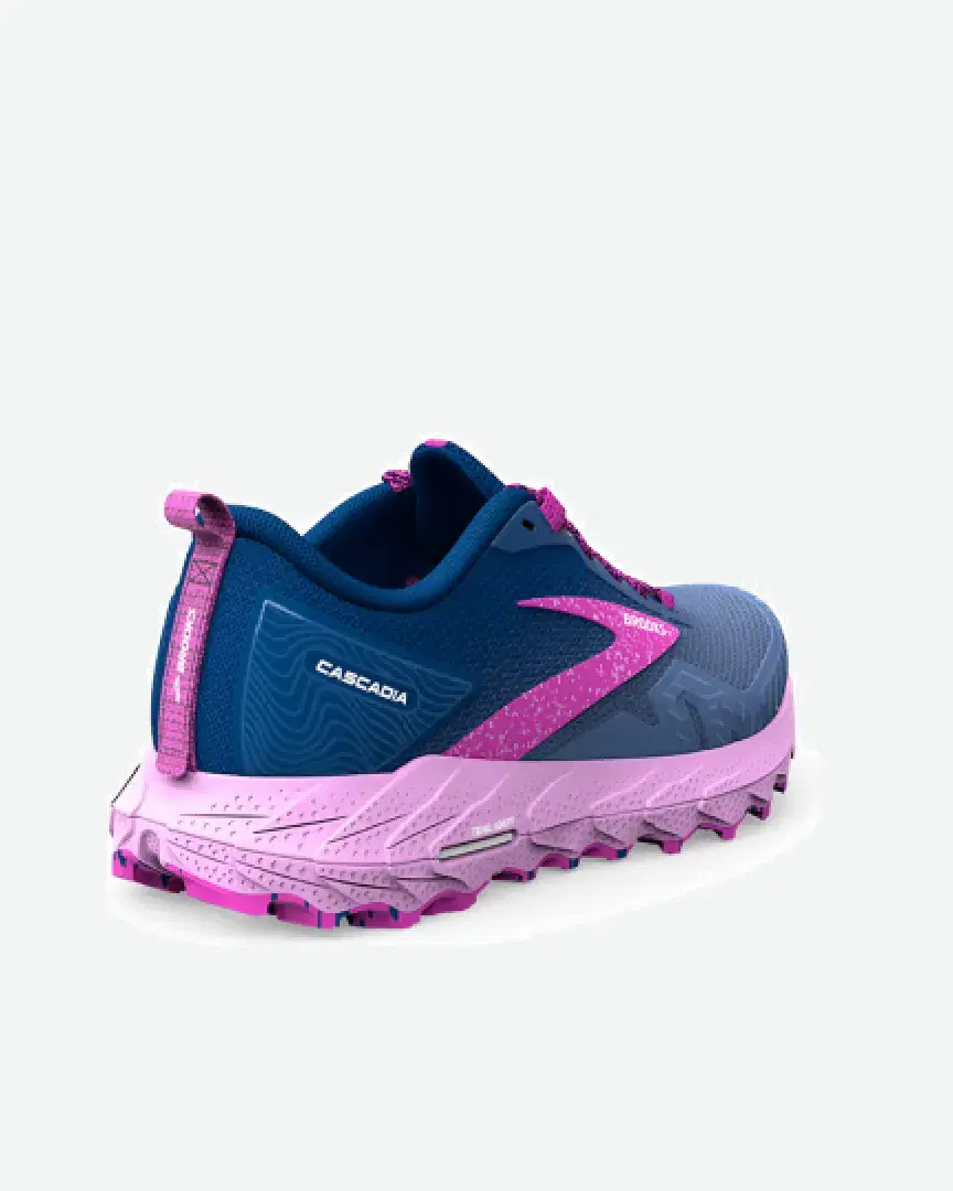 Brooks Cascadia 17 W - 120392B449 (2) au meilleur prix !