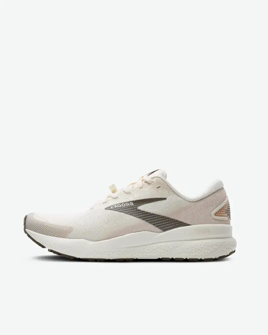 Brooks Ghost 16 Weatherized W - Women (49) au meilleur prix !