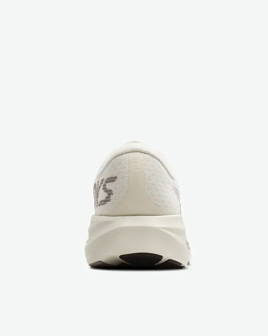 Brooks Ghost Amp W - 1204861B218 (3) au meilleur prix !