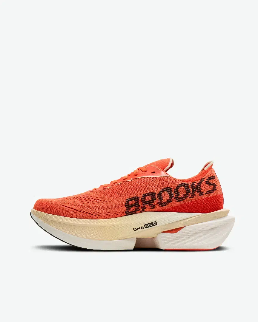 Brooks Hyperion Max 4 M - 1104981D879 (4) au meilleur prix !