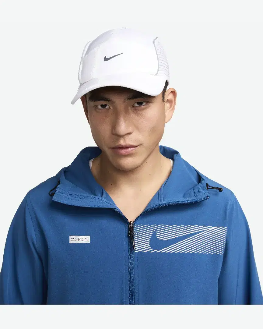 Casquette Souple Aerobill Aeroadapt Nike Dri-Fit Adv Fly - FJ0736-100 (0) au meilleur prix !