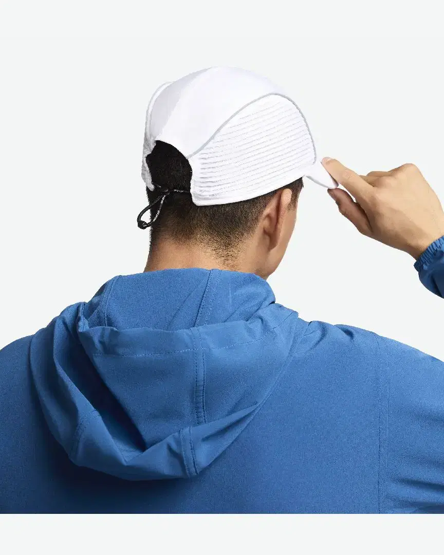 Casquette Souple Aerobill Aeroadapt Nike Dri-Fit Adv Fly - FJ0736-100 (1) au meilleur prix !