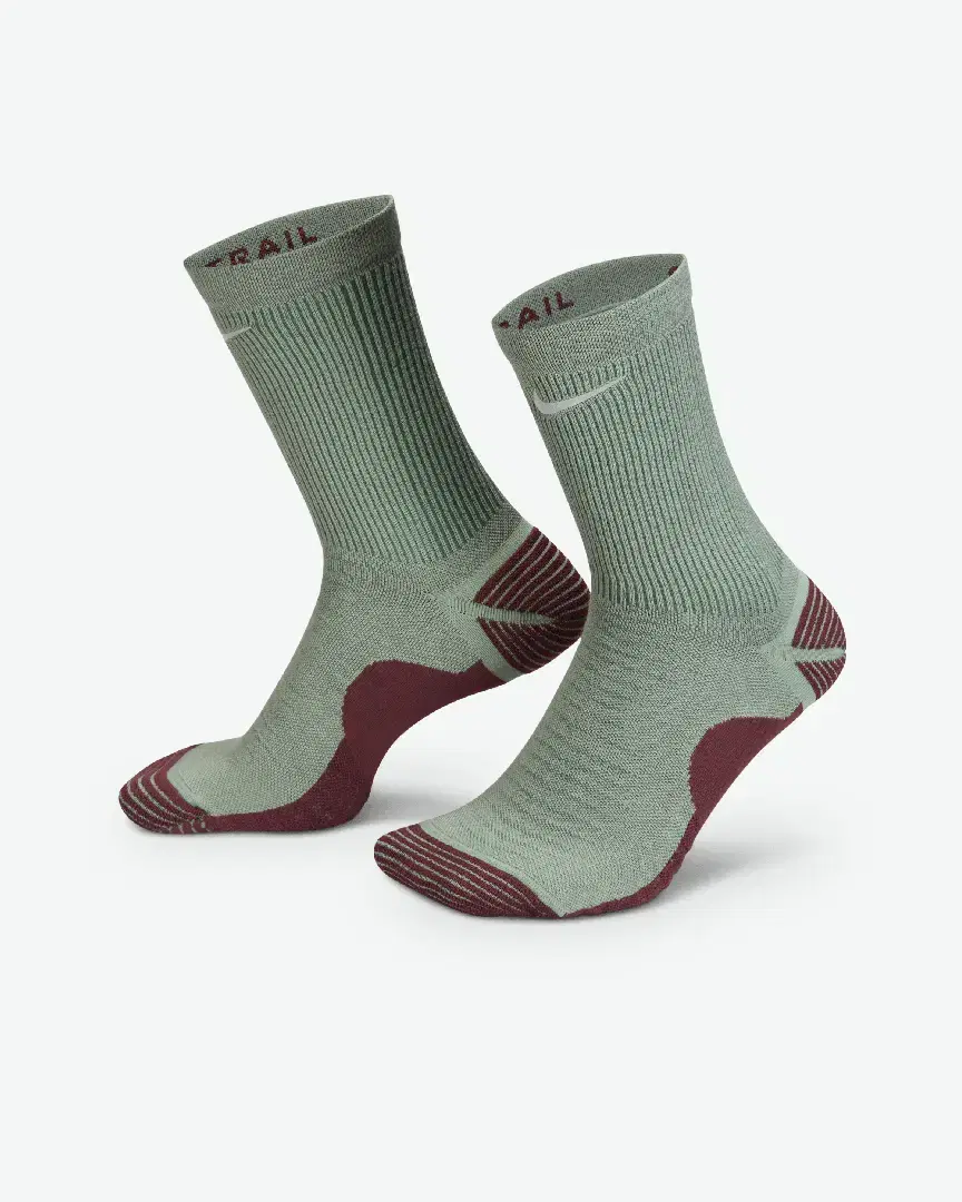 Chaussettes De Trail Mi-Mollet Nike (1 Paire) - HF0854-300 (0) au meilleur prix !