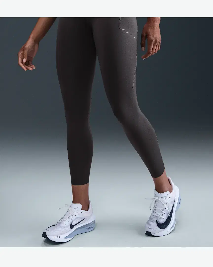 Collant 7/8 Taille Haute Avec Poches Nike Swift W - HJ2252-036 (1) au meilleur prix !