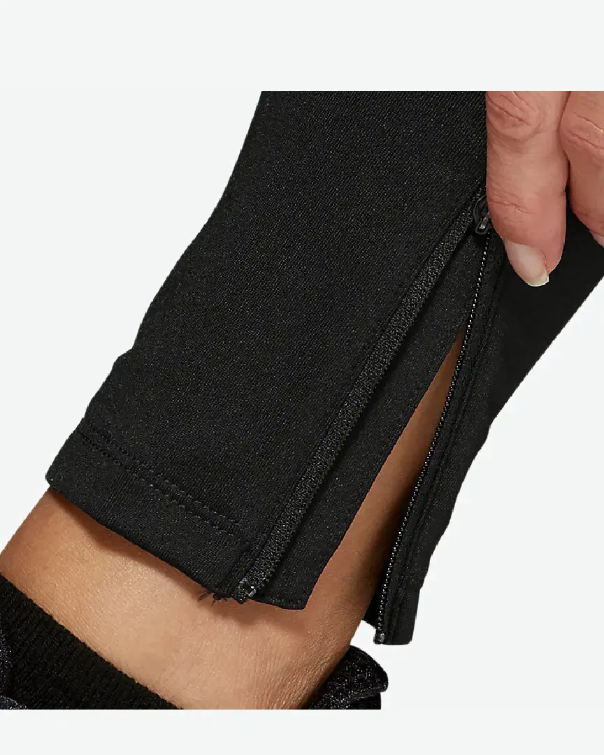 Collant Asics Core Winter W - 2012C342-001 (6) au meilleur prix !