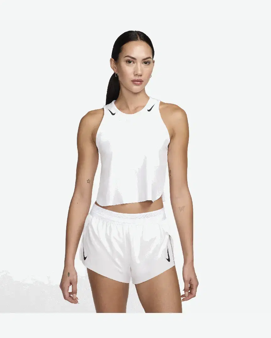 Crop-Top Dri-Fit Adv Nike Aeroswift W - FN2713-100 (0) au meilleur prix !