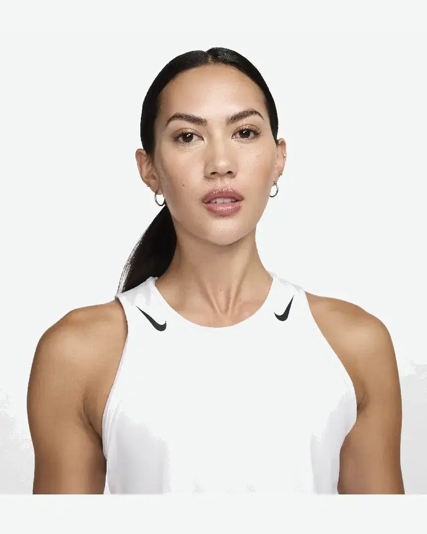 Crop-Top Dri-Fit Adv Nike Aeroswift W - FN2713-100 (2) au meilleur prix !