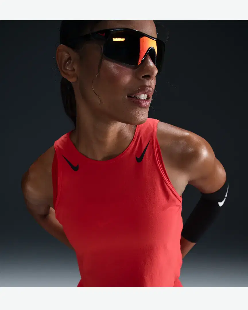 Crop-Top Nike Dri-Fit Adv Aeroswift W - FN2713-696 (0) au meilleur prix !