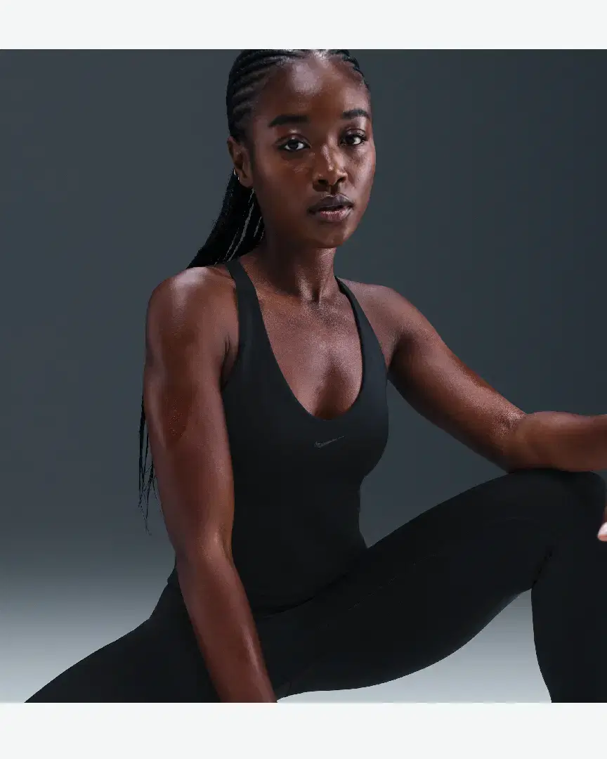 Débardeur De Sport Avec Brassière Intégrée Rembourrée À Maintien Normal Nike Universa W - IF0950-010 (2) au meilleur prix !