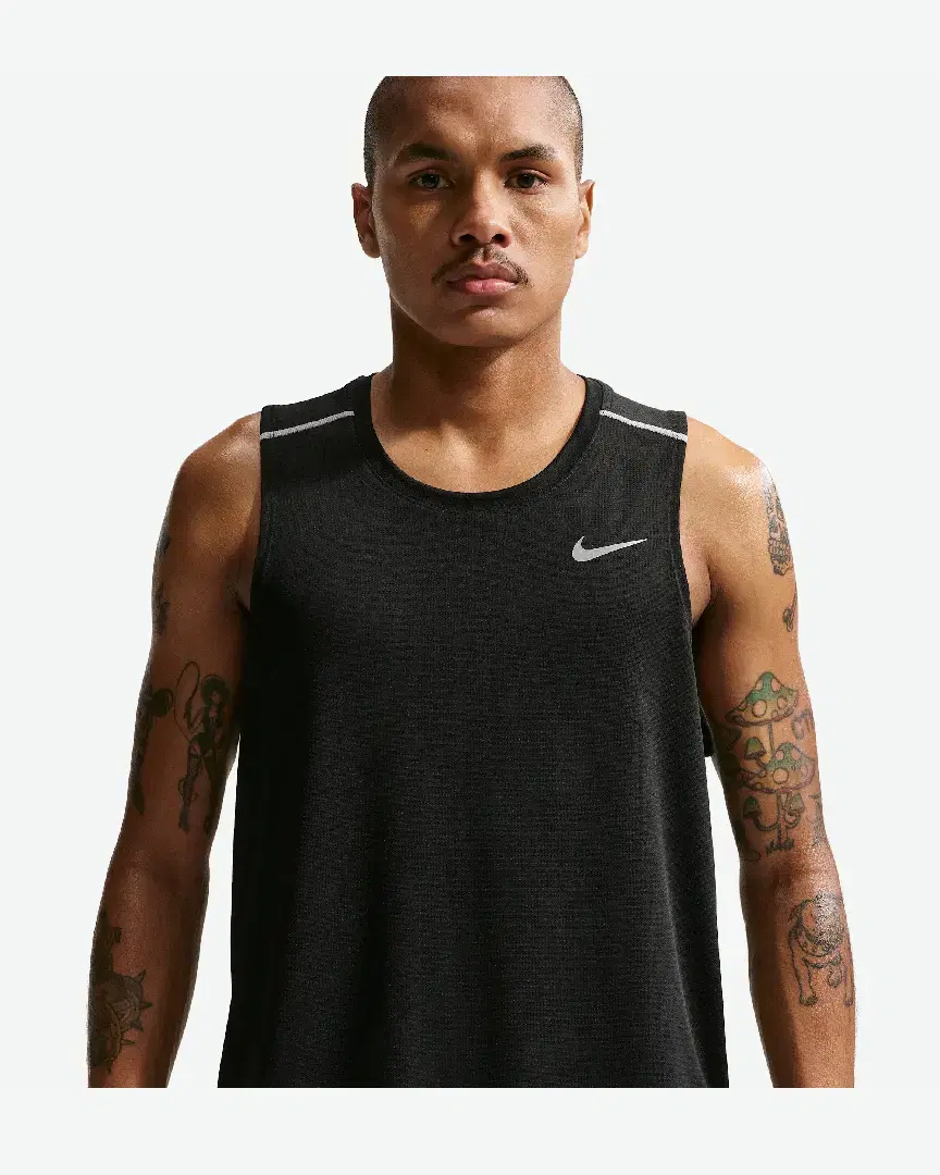 Débardeur Dri-Fit Nike Miler M - IF2018-010 (0) au meilleur prix !