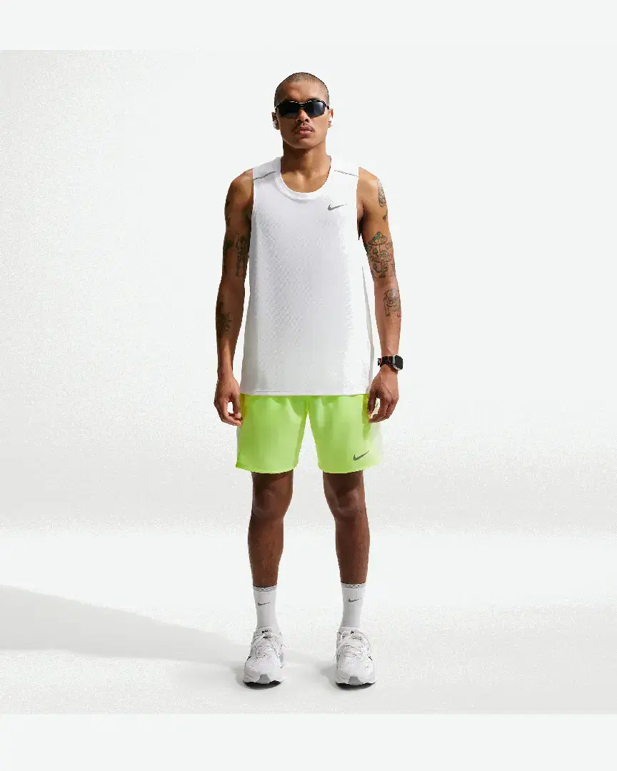 Débardeur Dri-Fit Nike Miler M - IF2018-100 (3) au meilleur prix !