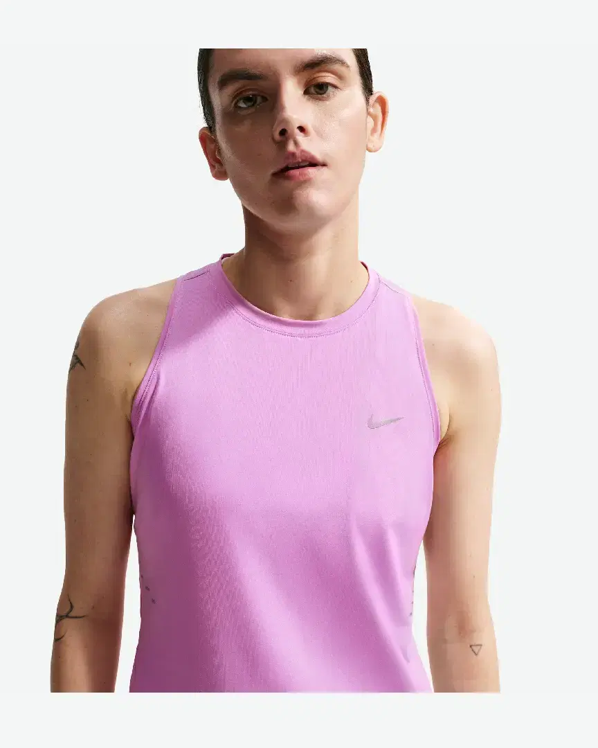 Débardeur Dri-Fit Nike Swift W - HQ0620-503 (0) au meilleur prix !