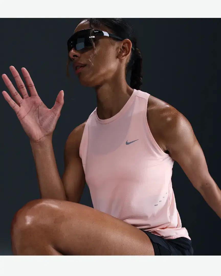 Débardeur Dri-Fit Nike Swift W - HQ0620-607 (2) au meilleur prix !