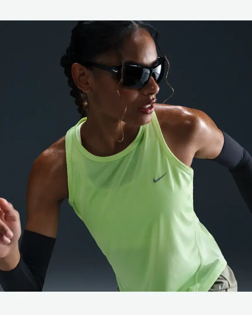 Débardeur Dri-Fit Nike Tempo W - HV3809-701 (2) au meilleur prix !