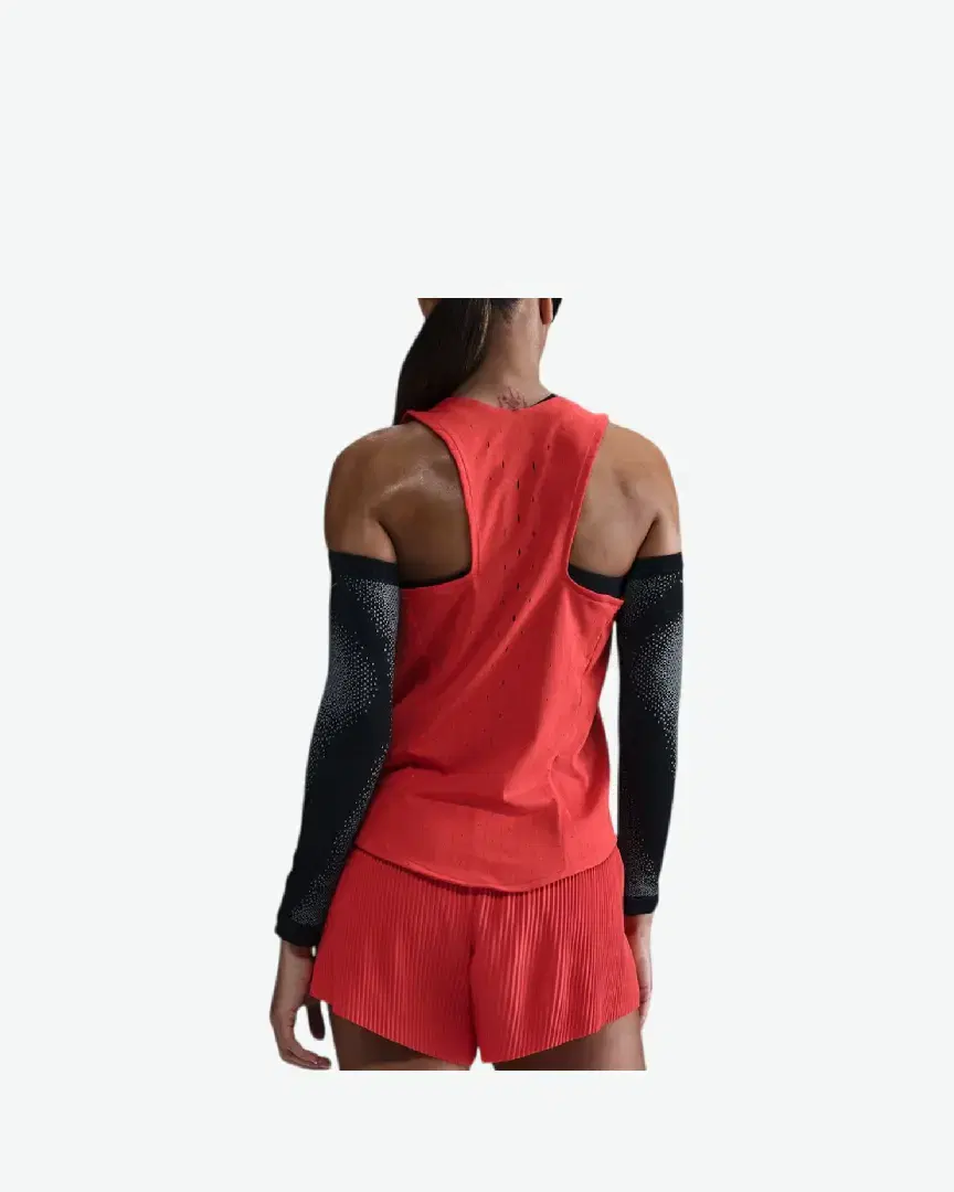 Débardeurs Nike W Nk Arswft Dfadv Singlet W - FN2504-696 (1) au meilleur prix !