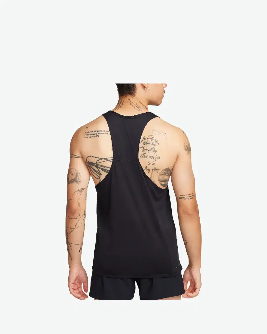 Débardeur Nike Dri-Fit Fast M - FN4229-010 (1) au meilleur prix !