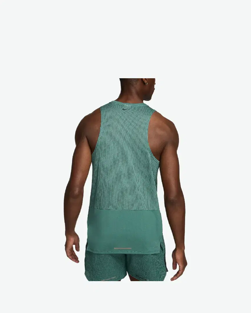 Débardeurs Nike Rise 365 Running Division M - FN3982-361 (1) au meilleur prix !