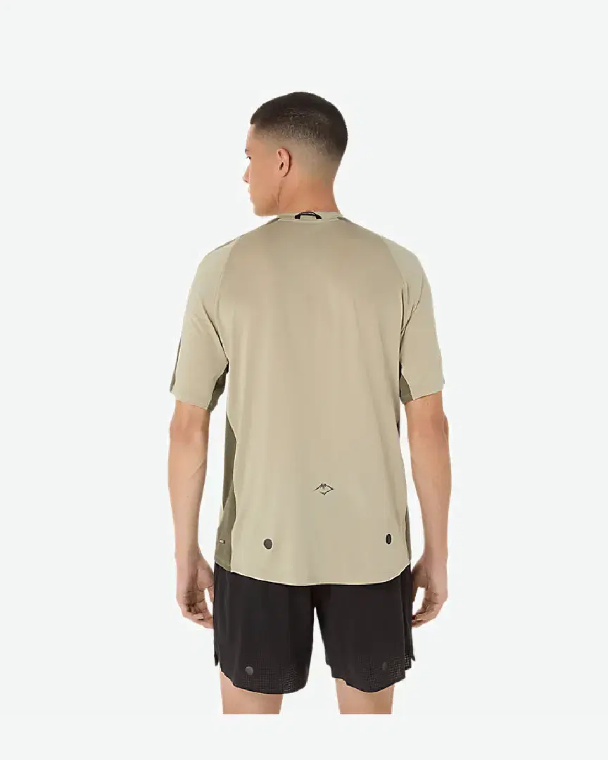 Fujitrail Elite Ss Top M - 2011D264-300 (1) au meilleur prix !