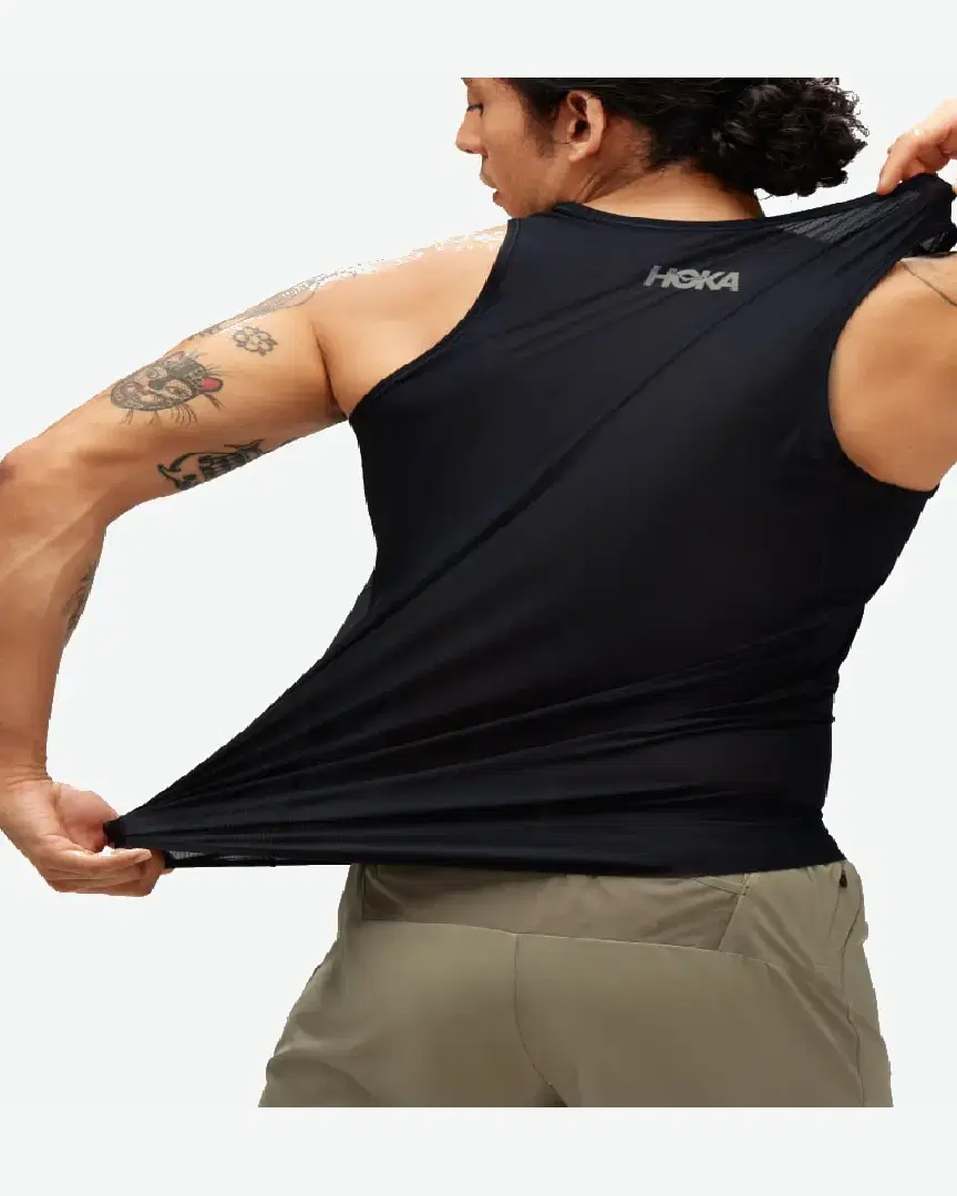Hoka Débardeur De Running Airolite M - 1151070-BLK (5) au meilleur prix !