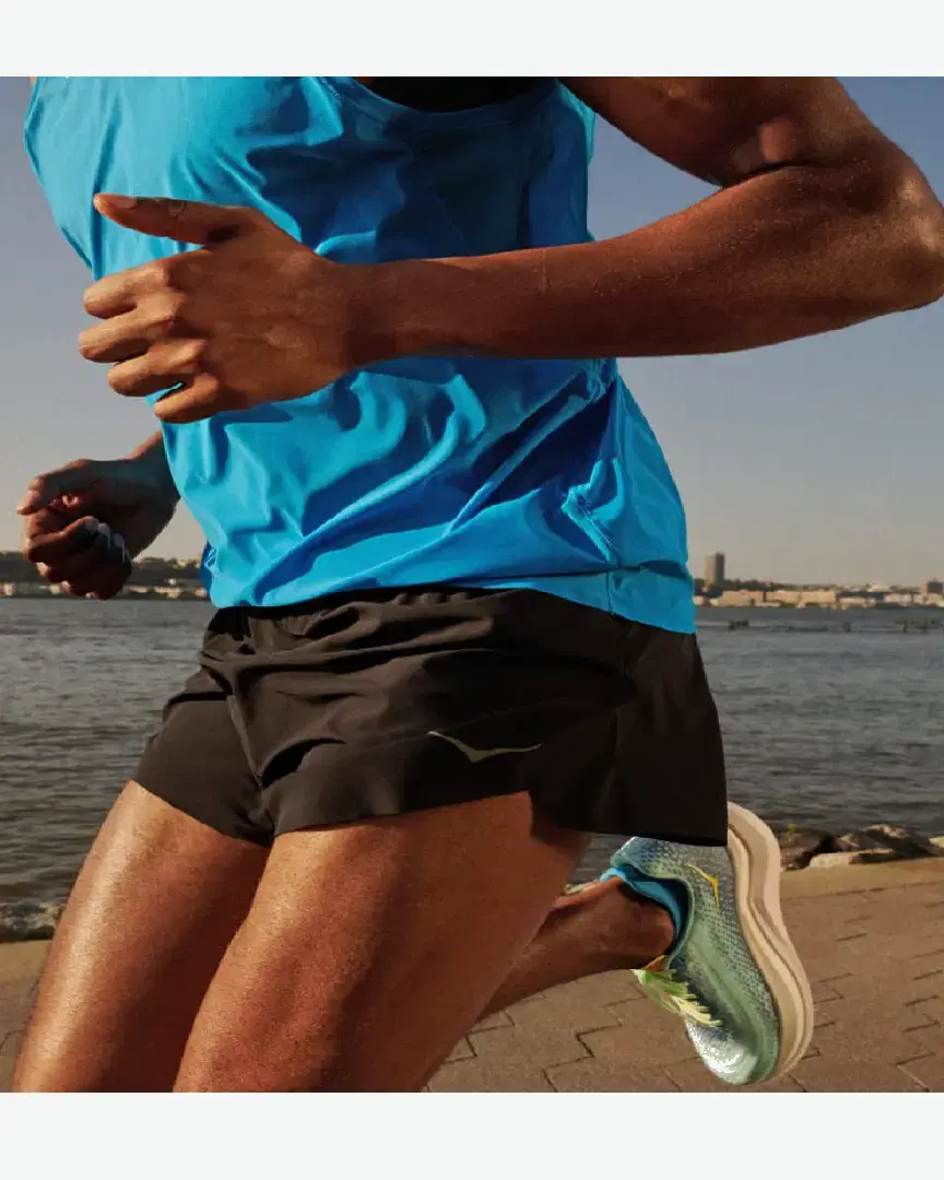 Hoka Short Fendu Race Day M - 1151076-BLK (3) au meilleur prix !