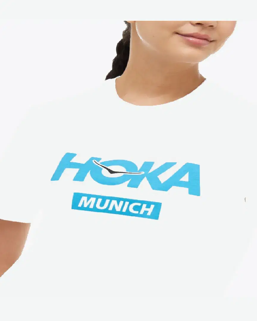 Hoka T-Shirt Munich City W - 1178933-WHT (4) au meilleur prix !