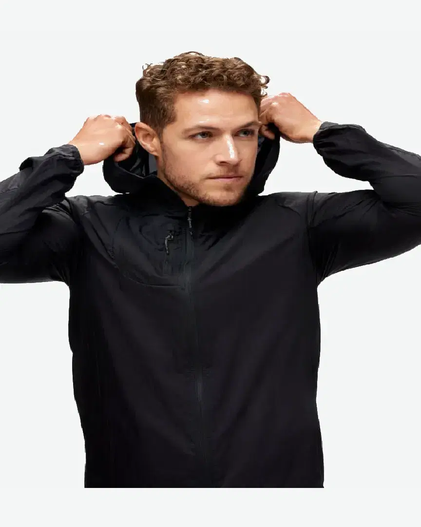 Hoka Veste Skyflow M - 1141690-BLK (0) au meilleur prix !