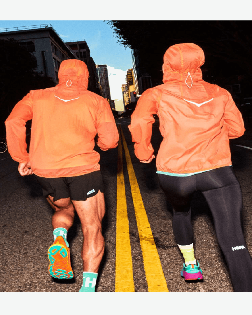 Hoka Veste Skyflow W - 1156114-ETN (4) au meilleur prix !