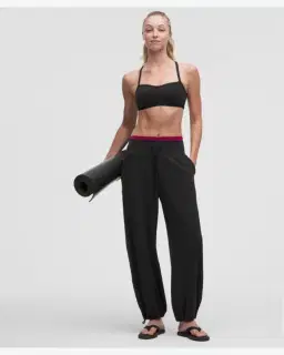 Lululemon brassière like a cloud, bonnets b/c bordure contrastée Femme – 3/5