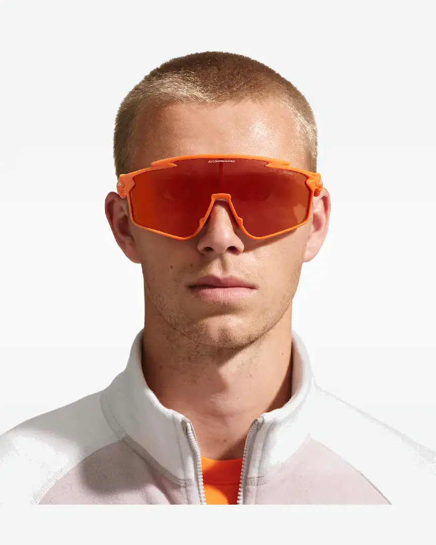 Lunettes De Soleil Nike Acg Vista Vert - IQ9346-819 (2) au meilleur prix !