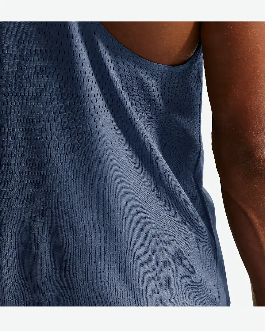 Maillot Dri-Fit Adv Nike Aeroswift M - FN4231-491 (1) au meilleur prix !