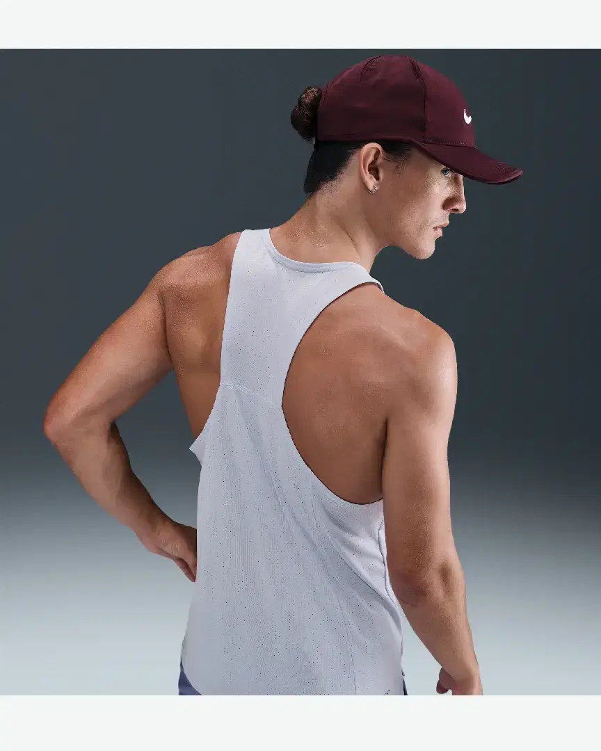 Débardeur Nike Dri-Fit Fast M - FN4229-057 (1) au meilleur prix !