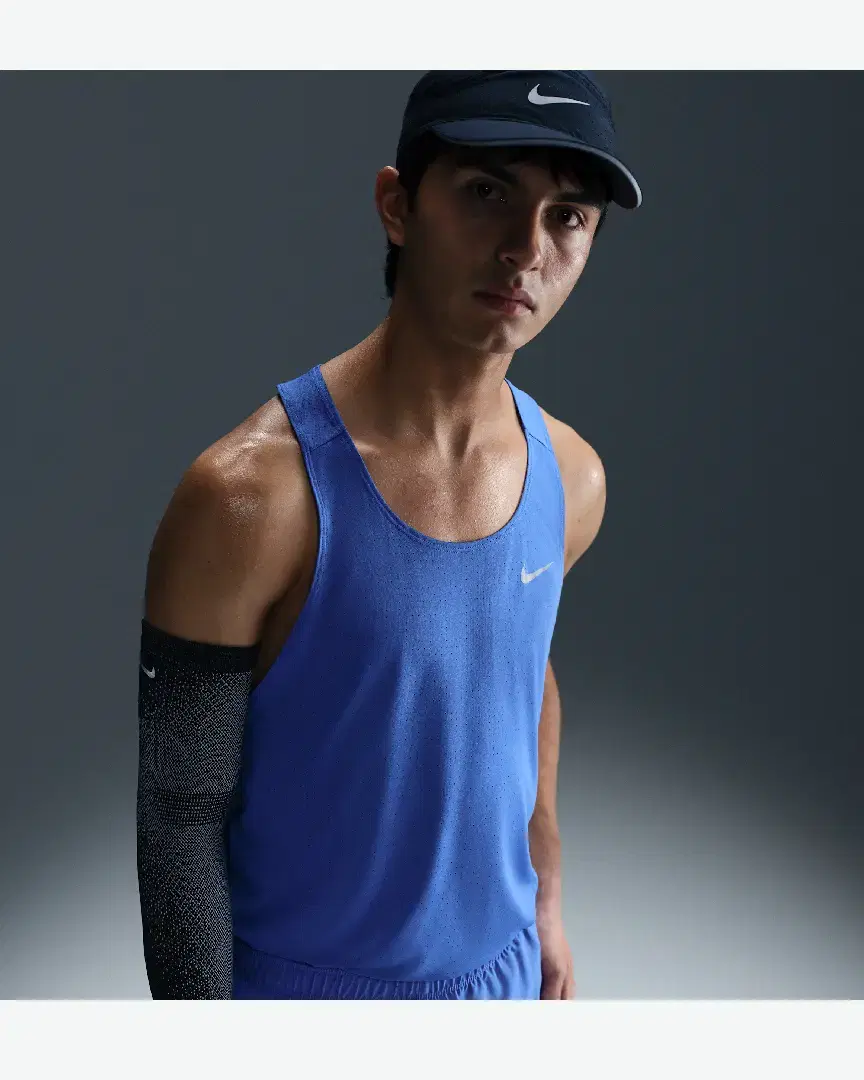 Débardeur Nike Dri-Fit Fast M - FN4229-411 (0) au meilleur prix !