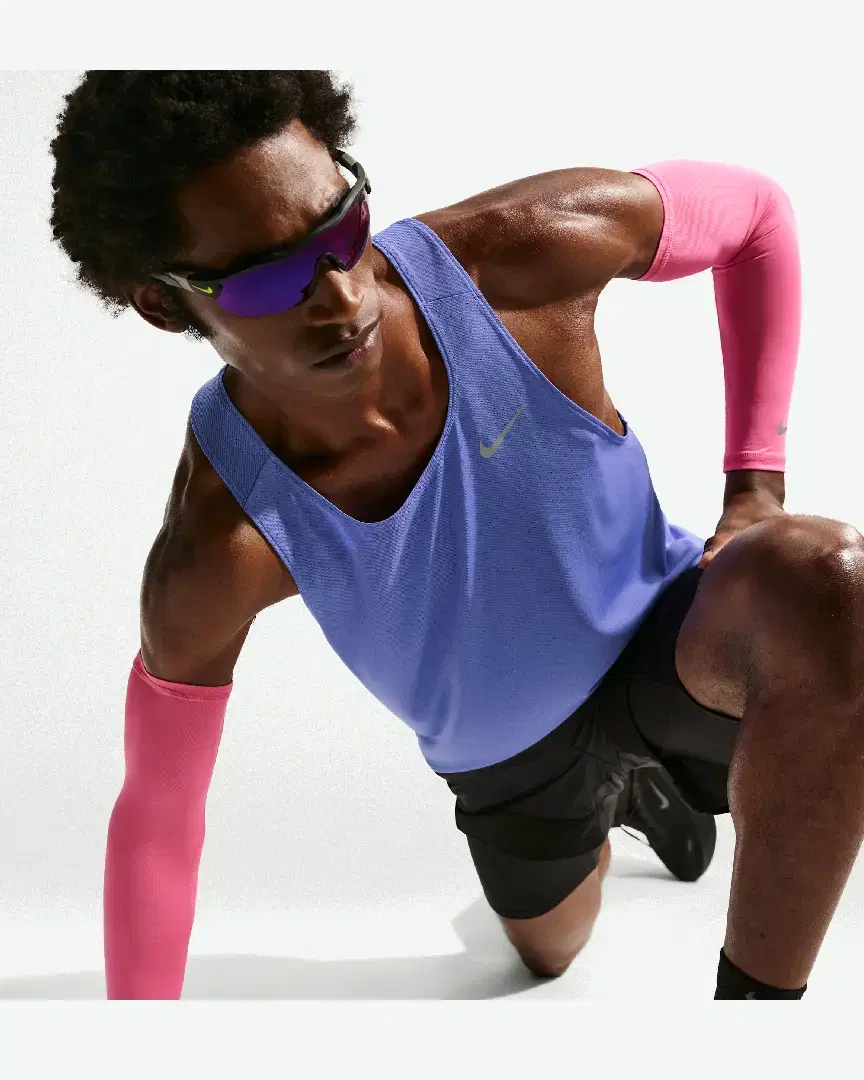 Débardeur Nike Dri-Fit Fast M - FN4229-570 (2) au meilleur prix !