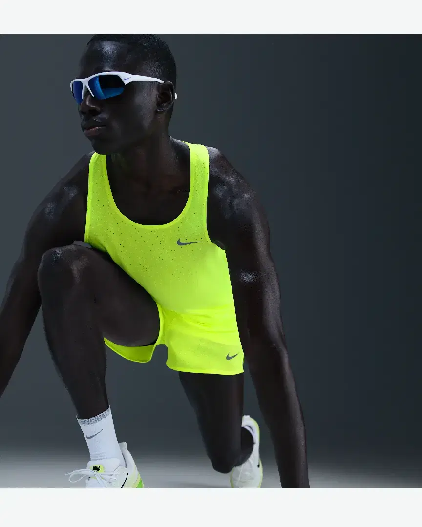 Débardeur Nike Dri-Fit Fast M - FN4229-702 (2) au meilleur prix !