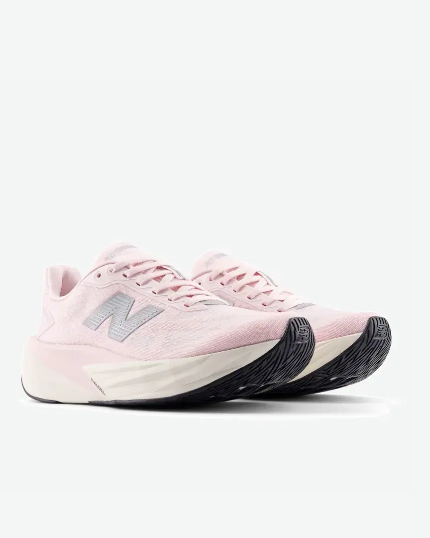 New Balance Fuelcell Rebel V5 W - WFCXLI5 (5) au meilleur prix !