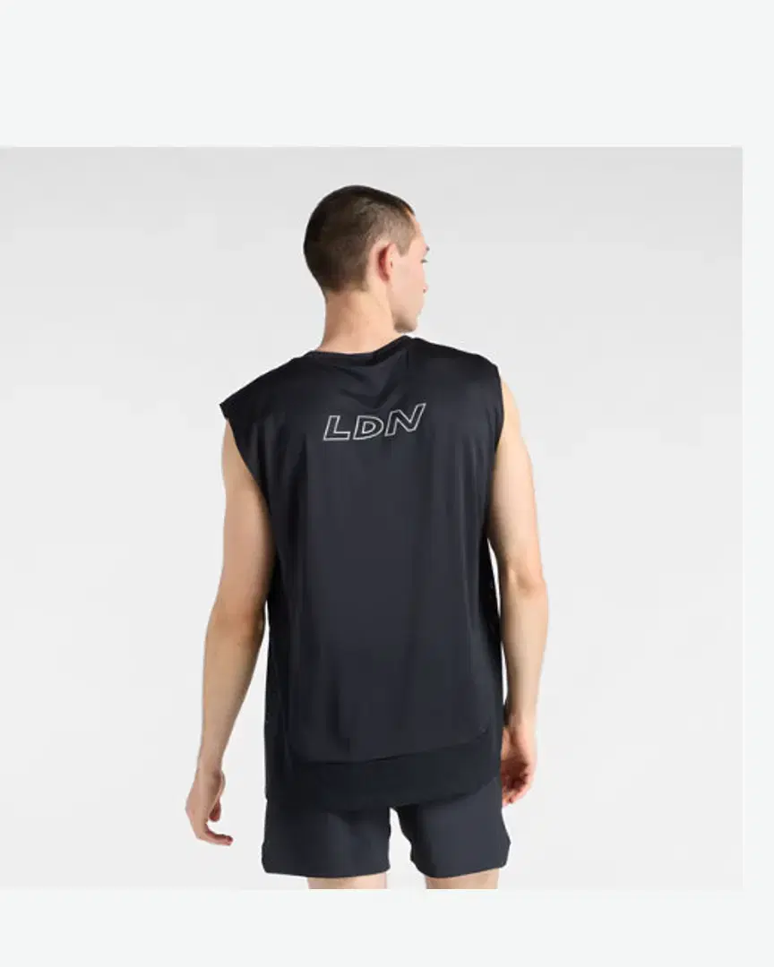 New Balance London Edition Fast Days Graphic Tank M - MT61Y8LXBK (3) au meilleur prix !