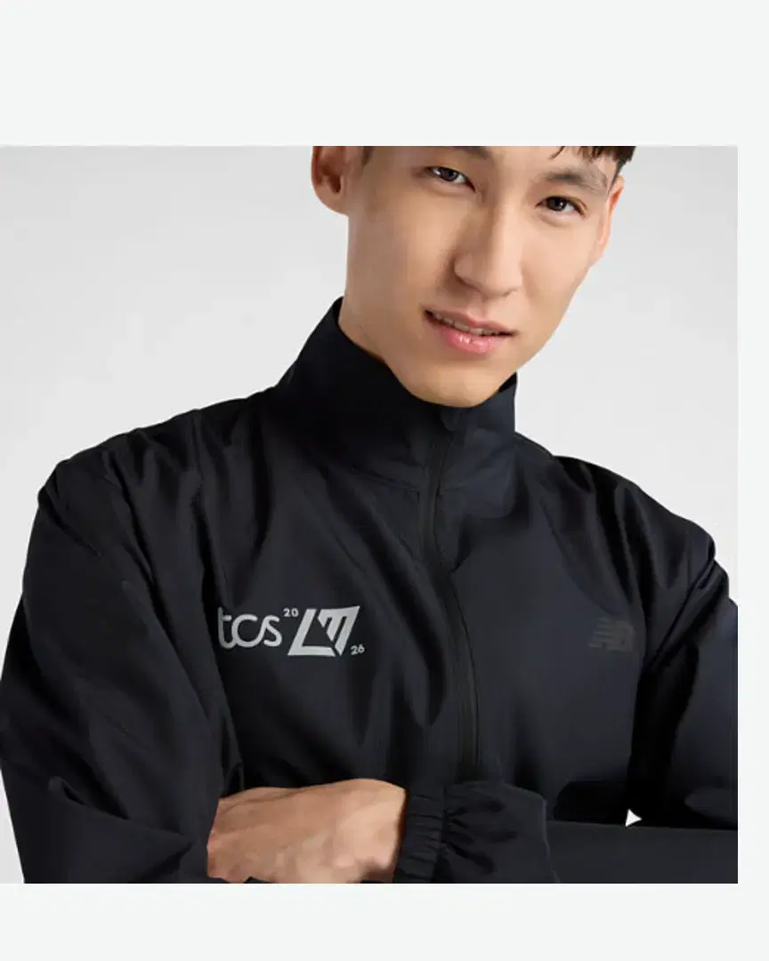 New Balance London Edition Fast Days Run Jacket M - MJ61F1Y5BK (2) au meilleur prix !