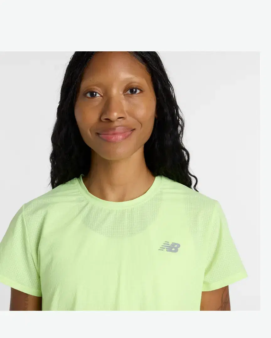 New Balance Race Day Ultra Light T-Shirt W - WT51227AFG (5) au meilleur prix !