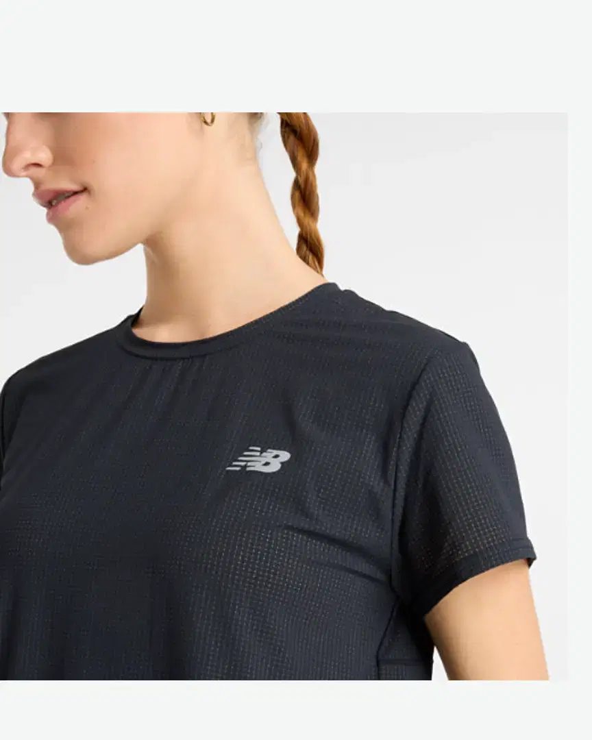 New Balance Race Day Ultra Light T-Shirt W - WT51227BK (4) au meilleur prix !