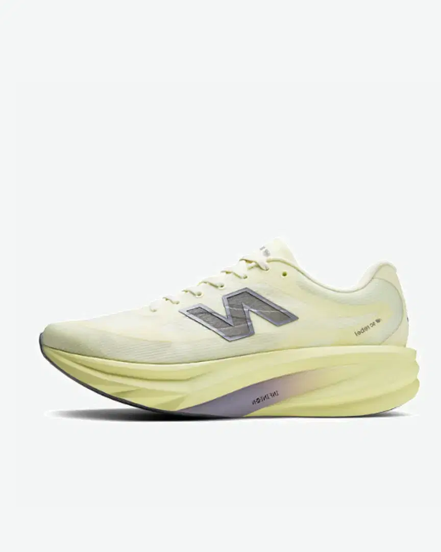 New Balance Supercomp Rebel M - Men (7) au meilleur prix !