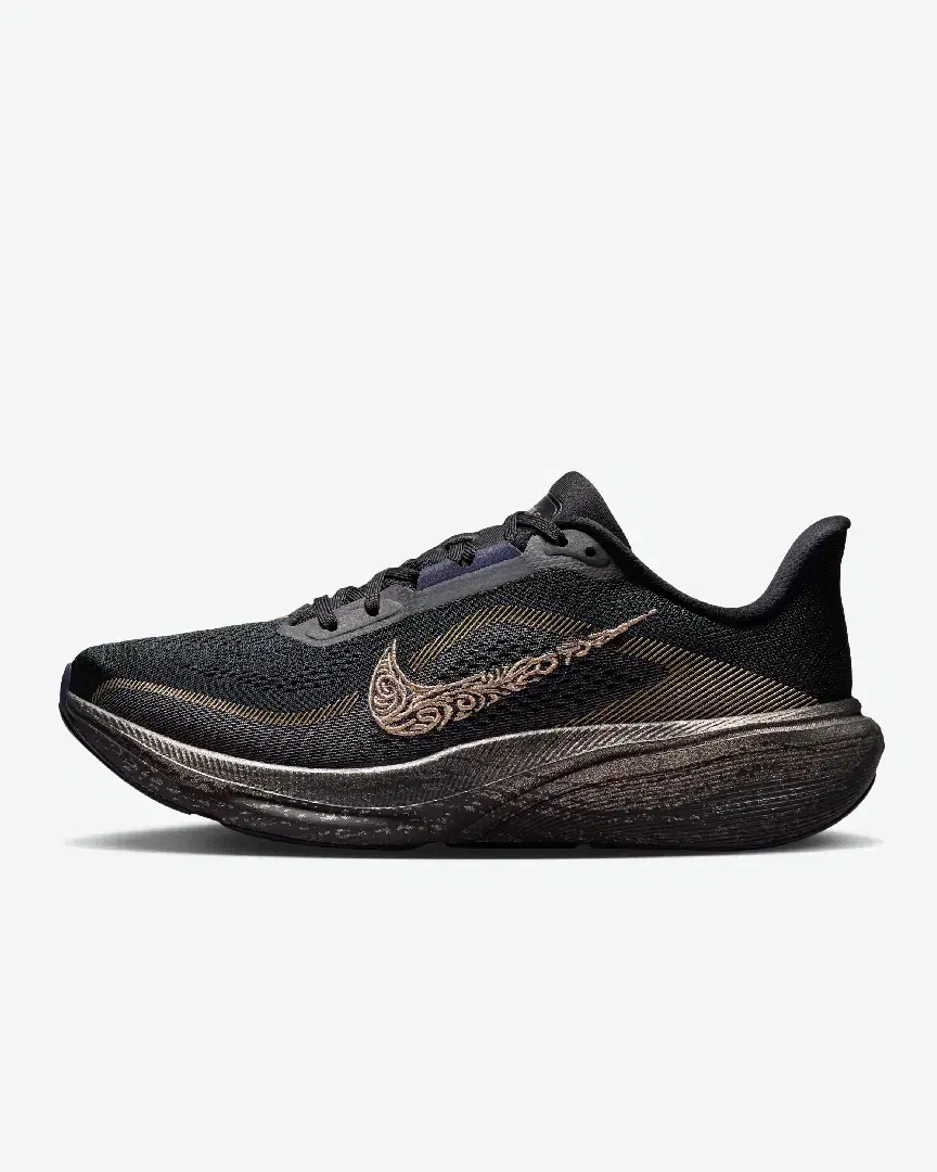 Nike Pegasus 42 "Keely Hodgkinson" W - Women (15) au meilleur prix !
