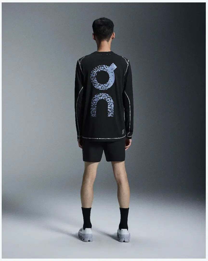 On Running 5Cm Core Shorts M - 1MF10120553 (1) au meilleur prix !