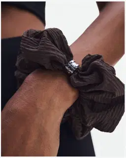 On Running All-Day Scrunchie Femme – 2/5