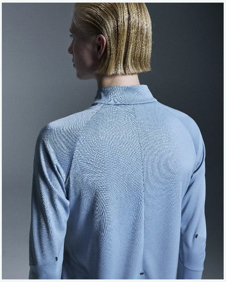 On Running Climate Shirt W - 1WE10780732 (4) au meilleur prix !